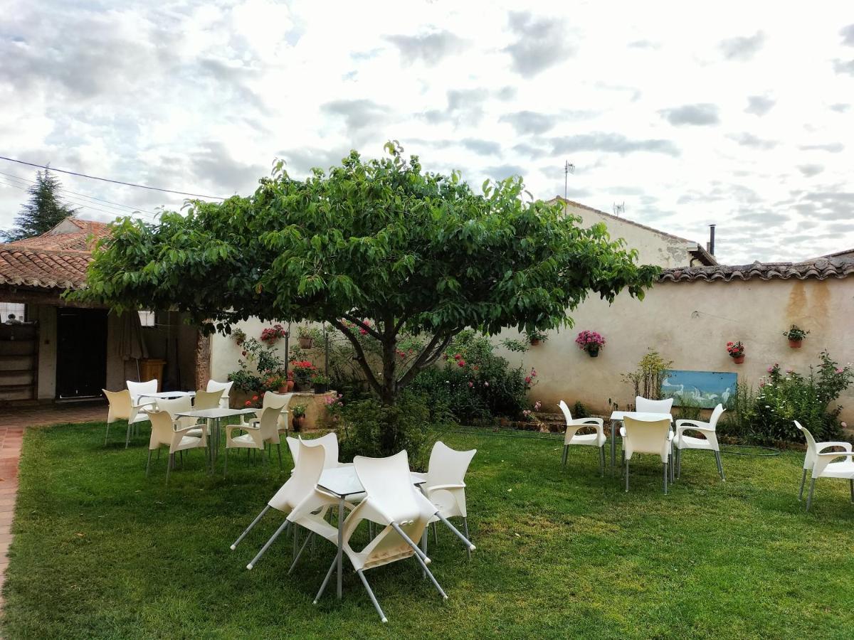 Albergue Don Camino Villalcazar de Sirga Экстерьер фото